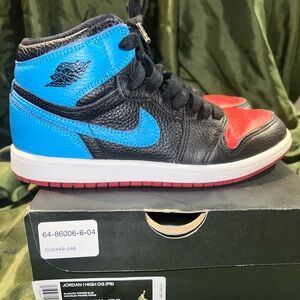 Jordan 1 High OG (Size 3Y)